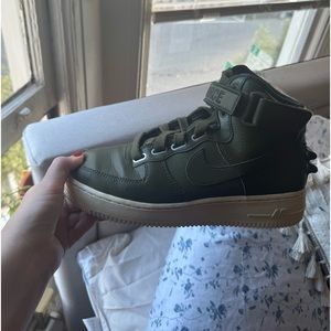 the force is female nike air force